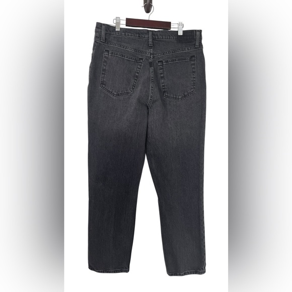 NWT Abercrombie & Fitch The 90’s Straight Ultra High Rise Washed Black 31/12S - Picture 9 of 11